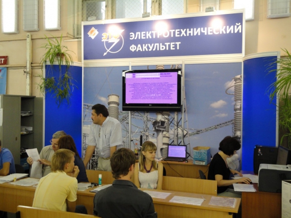 СамГТУ - изготовление выставочных стендов в Самаре и Новосибирске